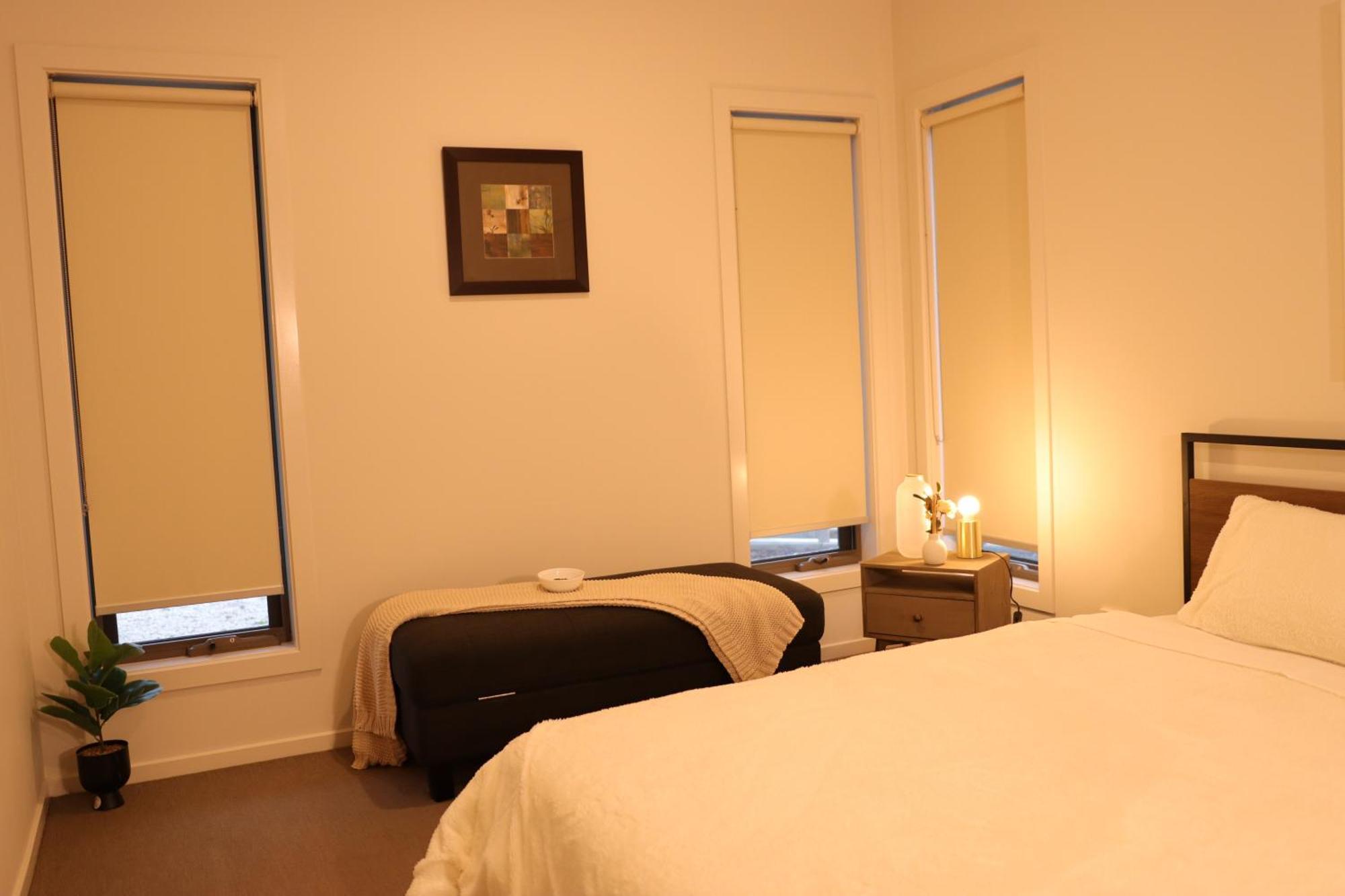Melbourne Holiday House For 15 Peoples In Sanctuary Lake Point Cook Bagian luar foto