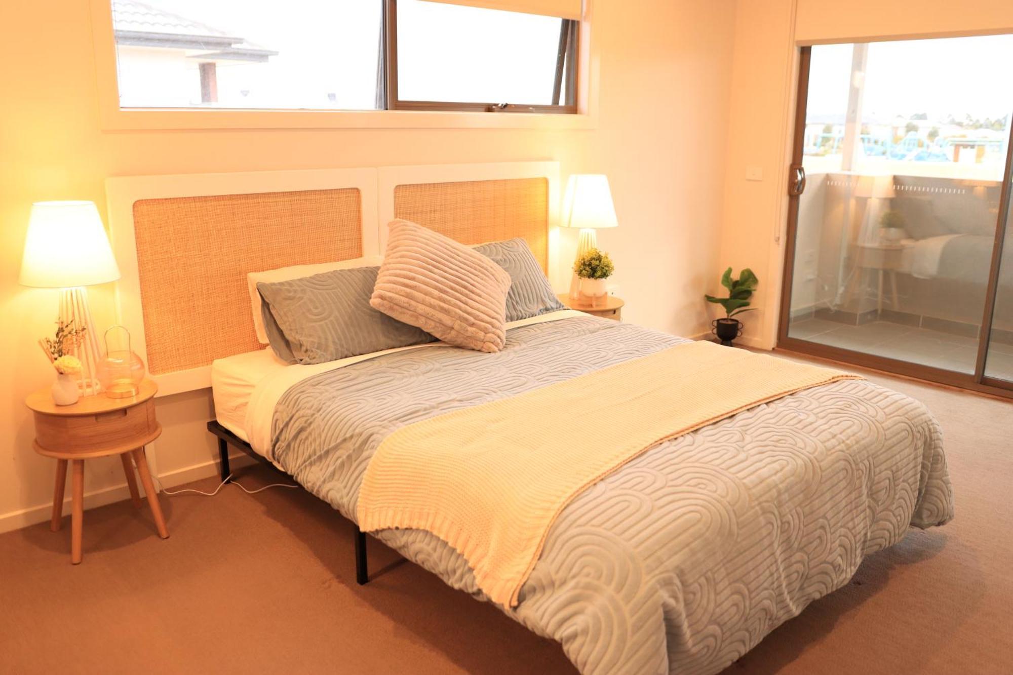 Melbourne Holiday House For 15 Peoples In Sanctuary Lake Point Cook Bagian luar foto