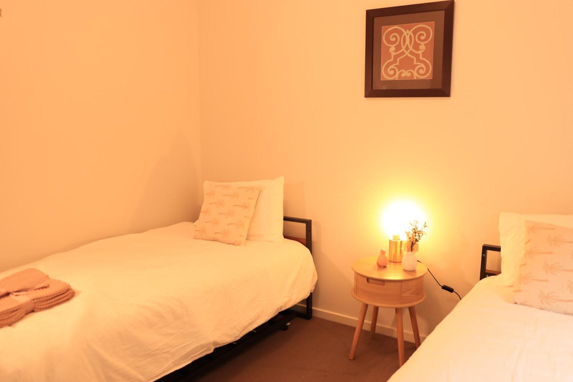 Melbourne Holiday House For 15 Peoples In Sanctuary Lake Point Cook Bagian luar foto