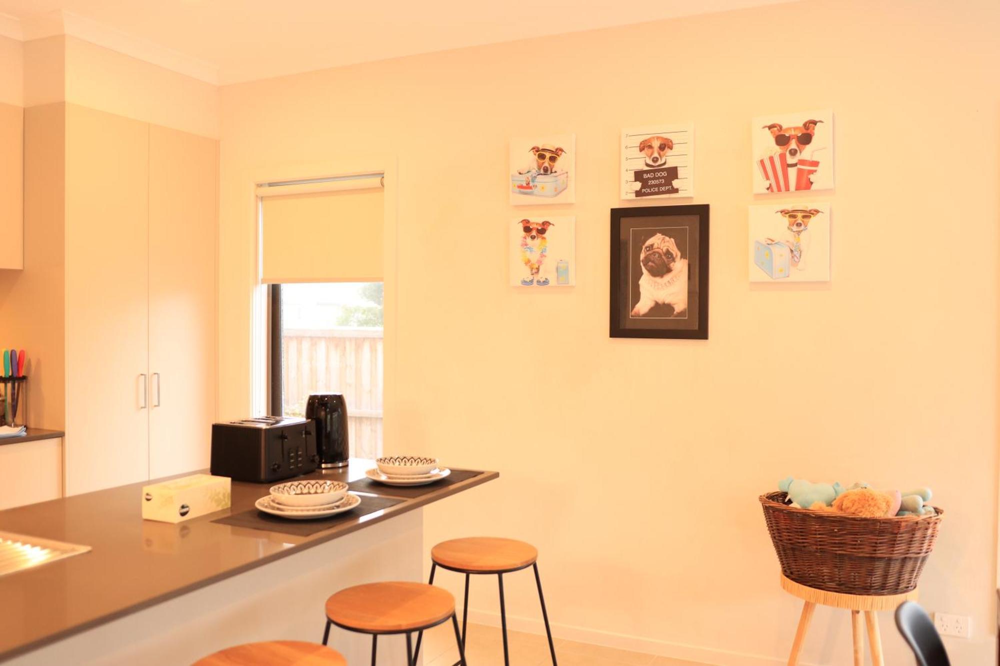 Melbourne Holiday House For 15 Peoples In Sanctuary Lake Point Cook Bagian luar foto